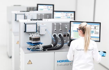 EVALUATOR C10-LT - PEM Single Cell Testing FuelCon. Evaluator C10-LT enables testing of components and single fuel cells for electric vehicle development.